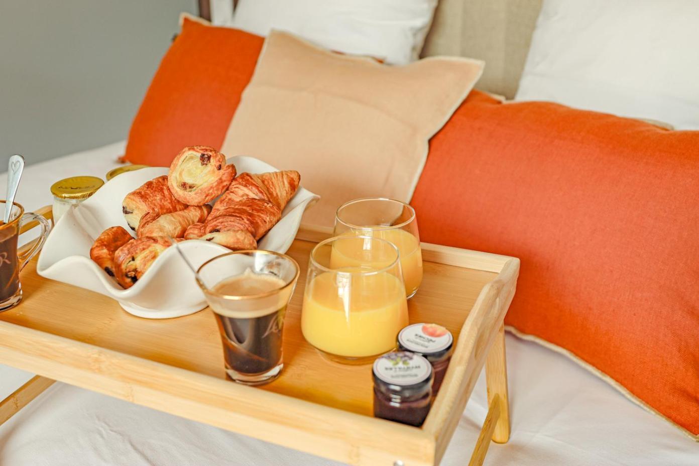 Les Gites De Laure - L'Eden Romantique, Chambres Hotes, Spa Prive, Couloir De Nage, Adults Only Malves-en-Minervois Εξωτερικό φωτογραφία