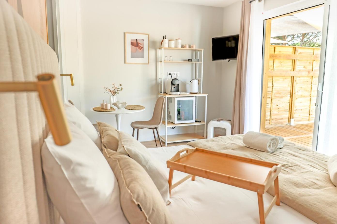Les Gites De Laure - L'Eden Romantique, Chambres Hotes, Spa Prive, Couloir De Nage, Adults Only Malves-en-Minervois Εξωτερικό φωτογραφία